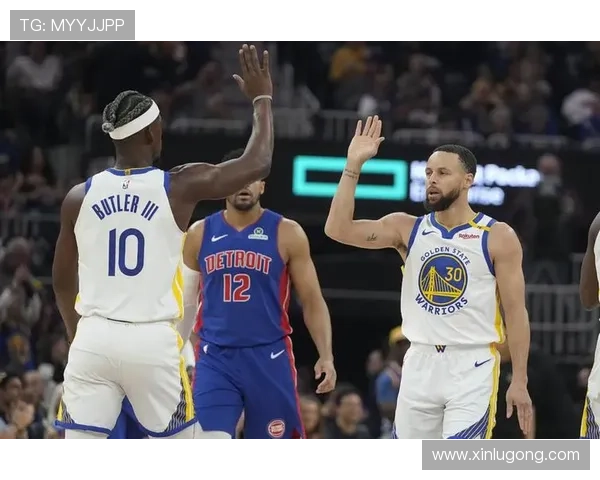 库里复出助勇士逆转湖人 詹姆斯关键失误成比赛转折点