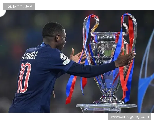 法甲10月最佳球员评选揭晓 多位明星闪耀赛场表现出色