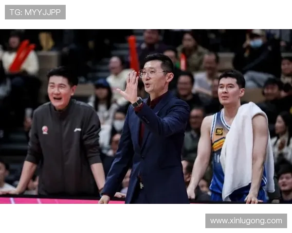 NBA榜首争夺白热化劲旅爆冷失利季后赛形势再度生变引发界热议 NBA榜首争夺白热化劲旅爆冷失利季后赛形势再度生变引发界热议