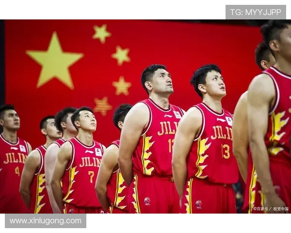 中国男篮逆袭晋级世界杯八强 展现强大实力与团队凝聚力